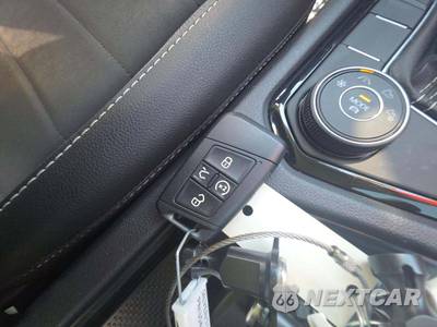2023 Volkswagen Taos SE - zdjęcie 8 z 20 - miniatura