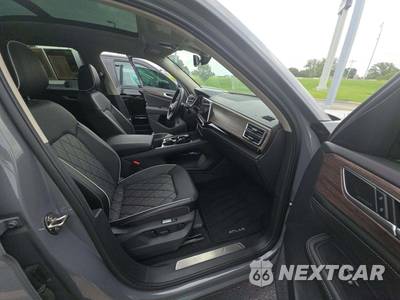 2025 Volkswagen Atlas 2.0T SEL Premium R-Line - zdjęcie 19 z 22 - miniatura