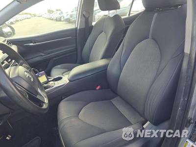 2022 Toyota Camry LE - zdjęcie 6 z 20 - miniatura