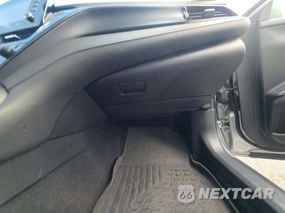 2022 Toyota Camry LE - zdjęcie 19 z 20 - miniatura