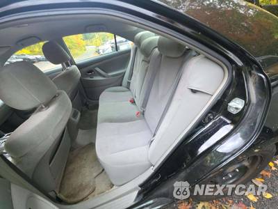 2010 Toyota Camry - zdjęcie 13 z 28 - miniatura
