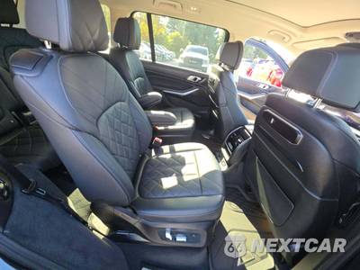 2023 BMW X7 Sports Activity Vehicle xDrive40i - zdjęcie 17 z 22 - miniatura