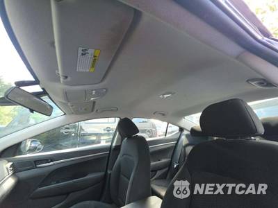 2020 Hyundai Elantra SE Sedan - zdjęcie 11 z 25 - miniatura