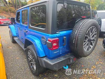2023 Jeep Wrangler 4xe 4 Door Sahara - zdjęcie 2 z 21 - miniatura