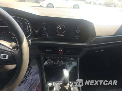 2021 Volkswagen Jetta SEL - zdjęcie 10 z 22 - miniatura