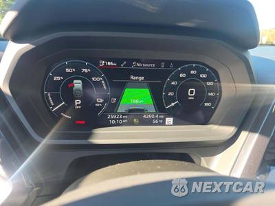 2024 Audi Q4 Sportback e-tron Premium Plus 50 - zdjęcie 9 z 21 - miniatura