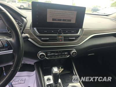 2023 Nissan Altima SL - zdjęcie 10 z 20 - miniatura
