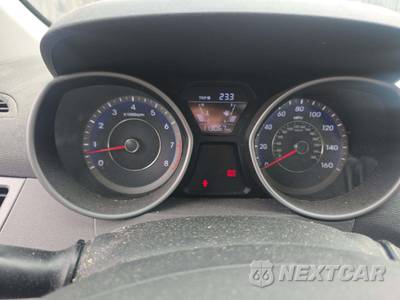 2015 Hyundai Elantra Sport Sedan - zdjęcie 9 z 28 - miniatura