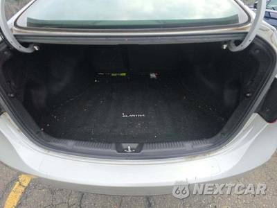 2015 Hyundai Elantra Sport Sedan - zdjęcie 14 z 28 - miniatura