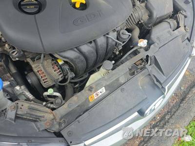 2015 Hyundai Elantra Sport Sedan - zdjęcie 28 z 28 - miniatura