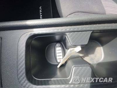 2020 Nissan Sentra SV - zdjęcie 8 z 21 - miniatura
