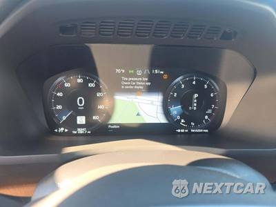 2021 Volvo XC90 T6 Momentum 7-Passenger - zdjęcie 9 z 23 - miniatura
