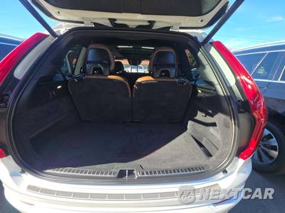 2021 Volvo XC90 T6 Momentum 7-Passenger - zdjęcie 15 z 23 - miniatura