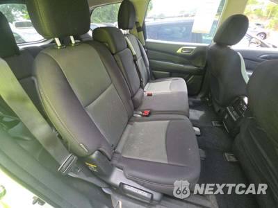 2018 Nissan Pathfinder SV - zdjęcie 17 z 24 - miniatura