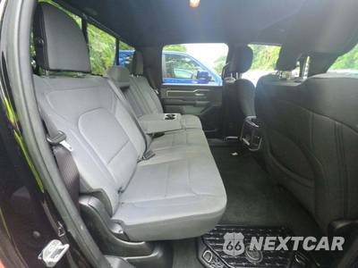 2021 Ram 1500 Big Horn Crew Cab Short Bed - zdjęcie 16 z 33 - miniatura