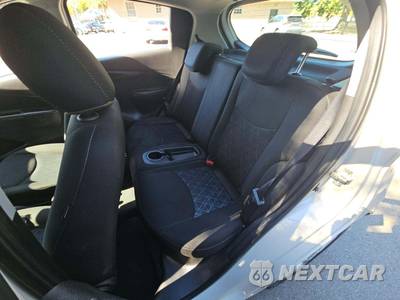 2021 Chevrolet Spark 1LT 1SD - zdjęcie 10 z 19 - miniatura