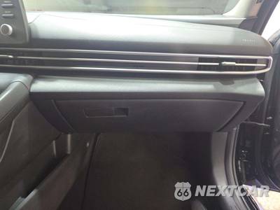 2022 Hyundai Elantra SEL - zdjęcie 19 z 29 - miniatura