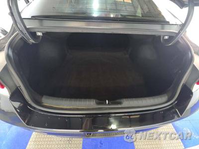 2022 Hyundai Elantra SEL - zdjęcie 14 z 29 - miniatura