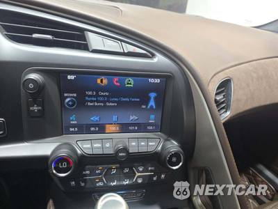 2014 Chevrolet Corvette Stingray Coupe 3LT - zdjęcie 7 z 24 - miniatura