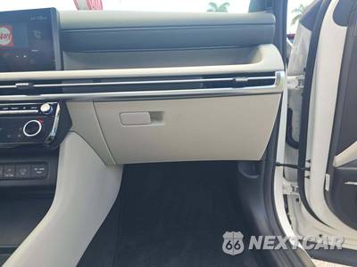 2025 Hyundai Tucson Limited - zdjęcie 16 z 17 - miniatura