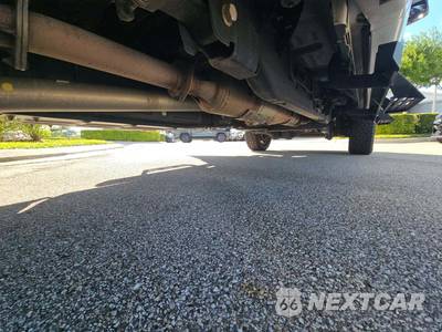 2021 Ford Super Duty F-250 Lariat Crew Cab Medium Bed - zdjęcie 14 z 20 - miniatura