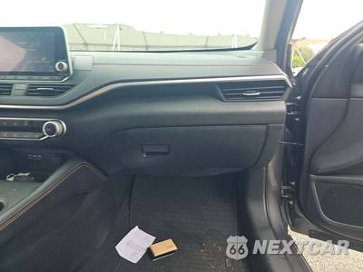 2022 Nissan Altima SR - zdjęcie 16 z 19 - miniatura