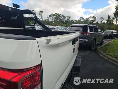 2019 Nissan TITAN S Crew Cab Short Bed - zdjęcie 18 z 19 - miniatura