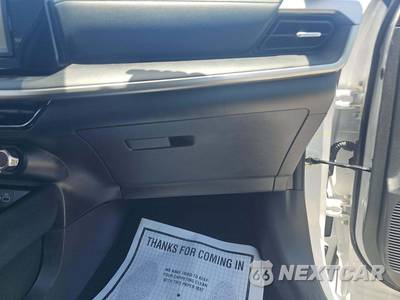 2025 Nissan Kicks S - zdjęcie 16 z 20 - miniatura