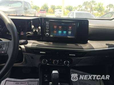 2025 Nissan Kicks S - zdjęcie 7 z 20 - miniatura