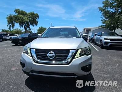2020 Nissan Pathfinder SV - zdjęcie 2 z 25 - miniatura