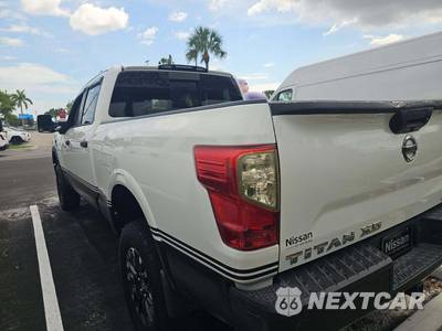 2019 Nissan TITAN XD PRO-4X Crew Cab Medium Bed - zdjęcie 20 z 24 - miniatura