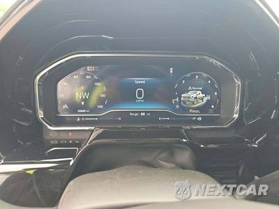 2025 Chevrolet Silverado 2500HD LT Crew Cab Medium Bed 1LT - zdjęcie 6 z 19 - miniatura