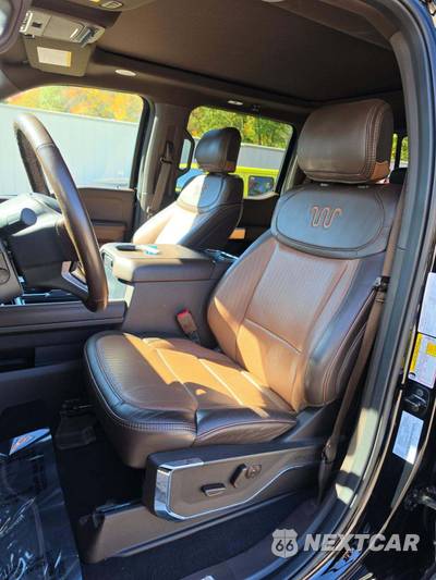 2024 Ford Super Duty F-250 King Ranch Crew Cab Medium Bed - zdjęcie 6 z 21 - miniatura
