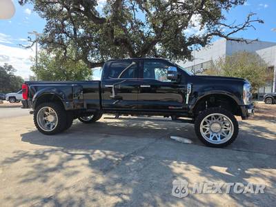 2026 Ford Super Duty F-450 Platinum Crew Cab Long Bed DRW - zdjęcie 4 z 24 - miniatura