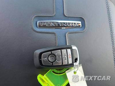 2026 Ford Super Duty F-450 Platinum Crew Cab Long Bed DRW - zdjęcie 8 z 20 - miniatura