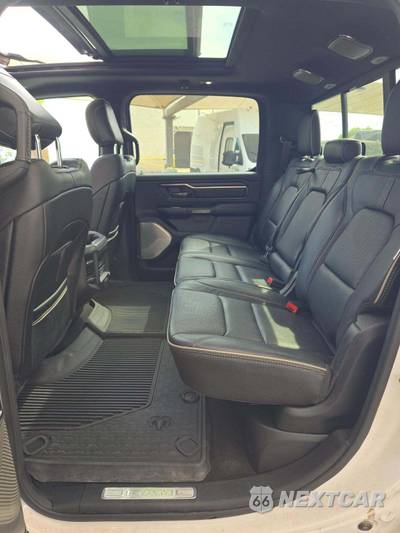 2021 Ram 1500 Limited Crew Cab Short Bed - zdjęcie 13 z 25 - miniatura