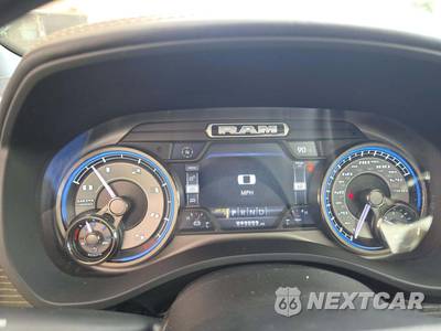 2021 Ram 1500 Limited Crew Cab Short Bed - zdjęcie 9 z 25 - miniatura
