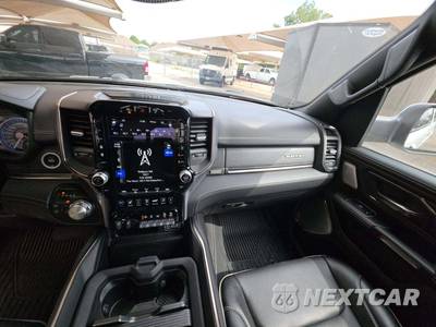 2021 Ram 1500 Limited Crew Cab Short Bed - zdjęcie 10 z 25 - miniatura