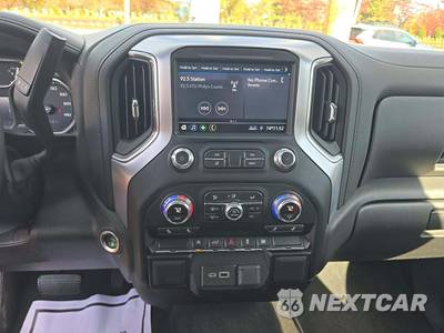 2022 GMC Sierra 1500 Limited Elevation Crew Cab Short Bed 3SB - zdjęcie 10 z 22 - miniatura
