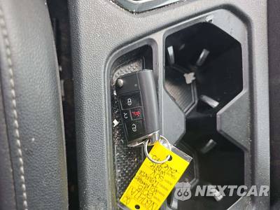 2018 Volkswagen Tiguan SE - zdjęcie 8 z 26 - miniatura