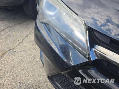 2017 Toyota Camry SE - zdjęcie 21 z 24 - miniatura