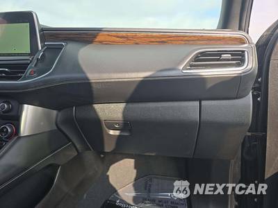 2024 Chevrolet Suburban Premier 1LZ - zdjęcie 17 z 21 - miniatura