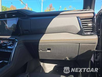 2023 GMC Sierra 1500 AT4 Crew Cab Short Bed 4SB - zdjęcie 19 z 21 - miniatura