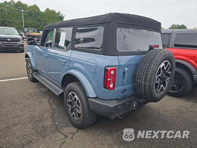 2025 Ford Bronco Outer Banks - zdjęcie 2 z 21 - miniatura