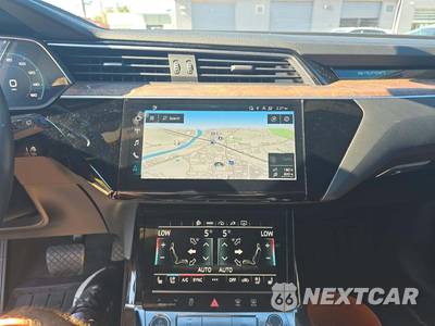 2022 Audi e-tron Premium Plus - zdjęcie 10 z 23 - miniatura