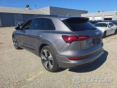 2022 Audi e-tron Premium Plus - zdjęcie 2 z 23 - miniatura