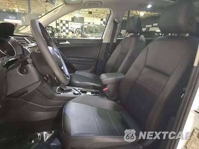 2020 Volkswagen Tiguan SE - zdjęcie 6 z 22 - miniatura
