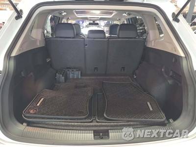 2020 Volkswagen Tiguan SE - zdjęcie 14 z 22 - miniatura