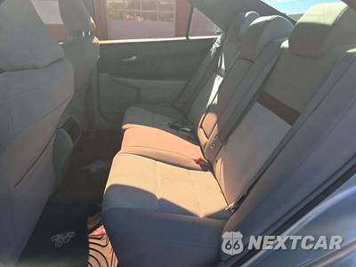 2014 Toyota Camry LE - zdjęcie 10 z 20 - miniatura