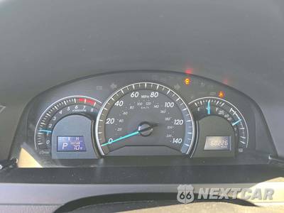 2014 Toyota Camry LE - zdjęcie 6 z 20 - miniatura